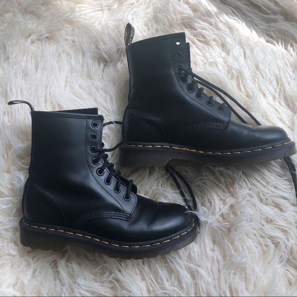 Doc Marten’s 1460 - Picture 2 of 4